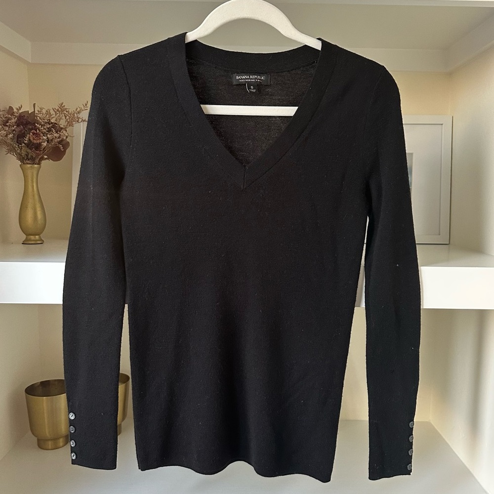 Banana Republic Merino Wool Black Sweater